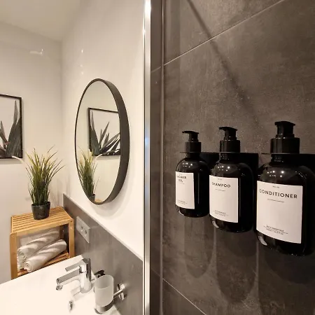 Apartment Staytona Klima Balkon 2-arbeitsplätze Nahe Ffm Erlensee