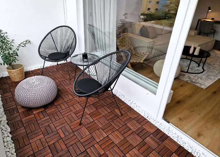아파트 Staytona Apt With Ac & Balcony, Wifi & Workspace Near Frankfurt 에얼렌지
